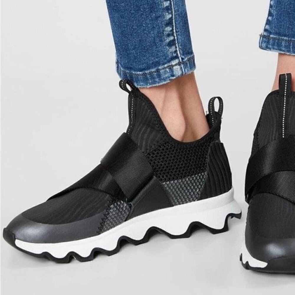 ✨Sorel Kinetic Black Mesh Front Strap High Top Athletic Sz 8.5 Sneakers✨